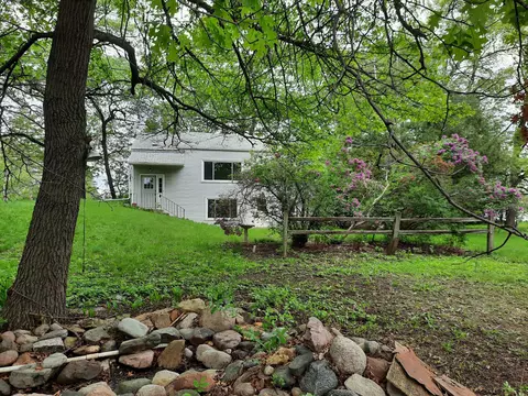 2045 Brunswick Ave N, Golden Valley, MN 55422