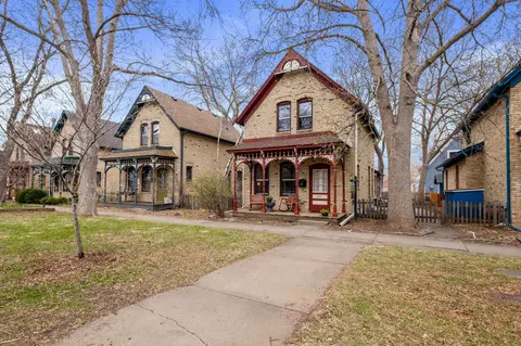 2017 Milwaukee Ave, Minneapolis, MN 55404