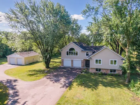 1295 Hackamore Rd, Medina, MN 55340