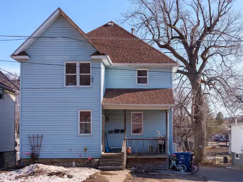 213 E 4th St, Red Wing, MN 55066