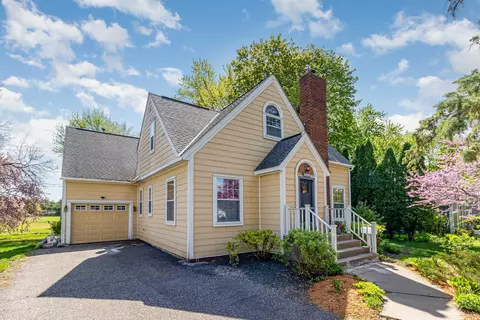 1850 Holton St, Falcon Heights, MN 55113