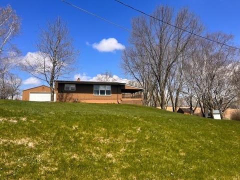 1209 E Grant St, Caledonia, MN 55921