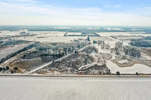 374 Nn Pottery Trl, Taylors Falls, MN 55084