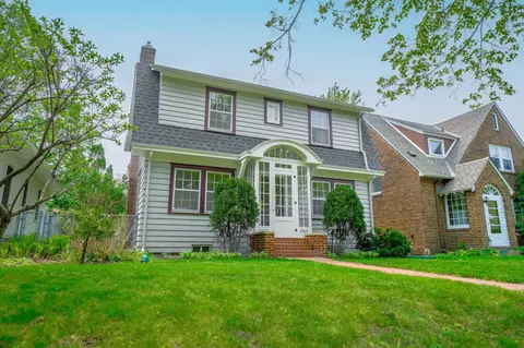 1746 Wellesley Ave, Saint Paul, MN 55105