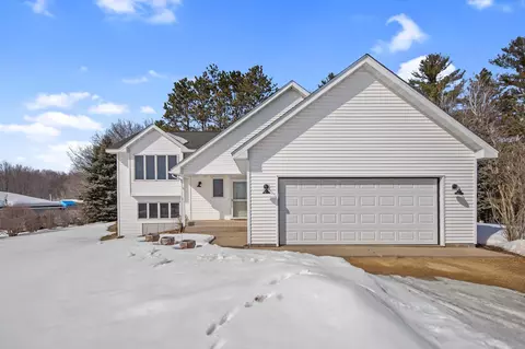820 210th Ave, Somerset, WI 54025