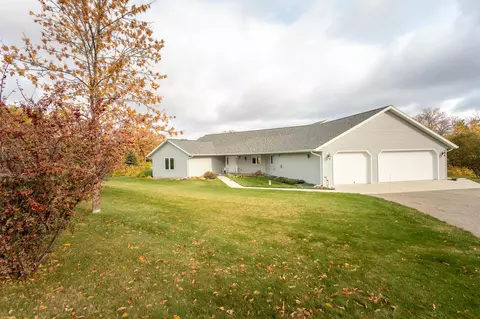 4219 Betsy Ross Rd NW, Alexandria, MN 56308