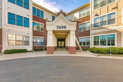 3600 Wooddale Ave S #102, Saint Louis Park, MN 55416
