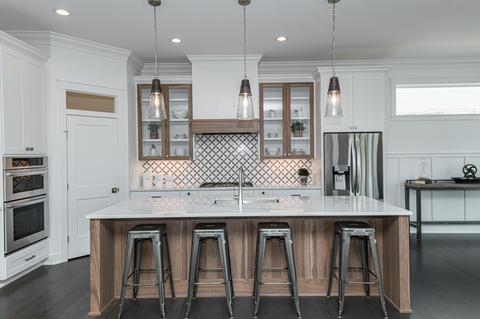 2765 Scenic Point Dr SW, Rochester, MN 55902