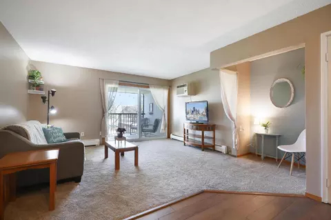 12958 Nicollet Ave S #301, Burnsville, MN 55337