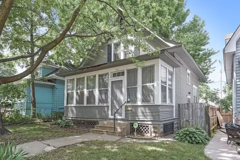 751 Oakdale Ave, Saint Paul, MN 55107
