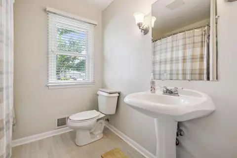 2061 Opal Dr, Eagan, MN 55122 photo 22