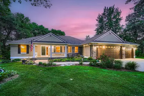 5401 245th St, Forest Lake, MN 55025