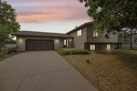 1408 Cheryl Dr, Saint Cloud, MN 56301 photo 2