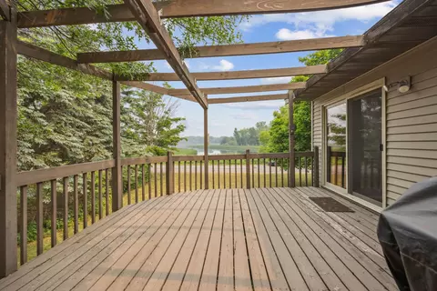 1408 Cheryl Dr, Saint Cloud, MN 56301 photo 3