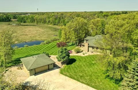 19290 Silverod St NW, Oak Grove, MN 55303