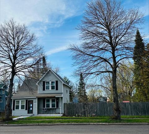 2603 4th Ave E, North Saint Paul, MN 55109