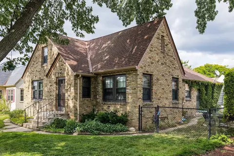 5421 Chicago Ave, Minneapolis, MN 55417
