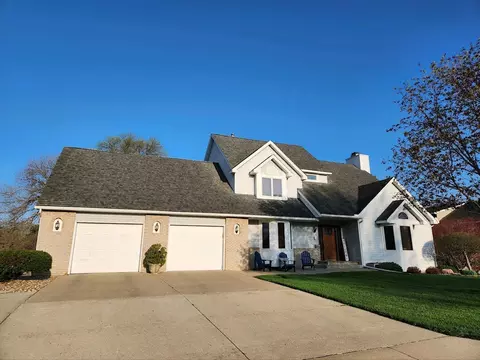 1900 3rd Ave NW, Owatonna, MN 55060