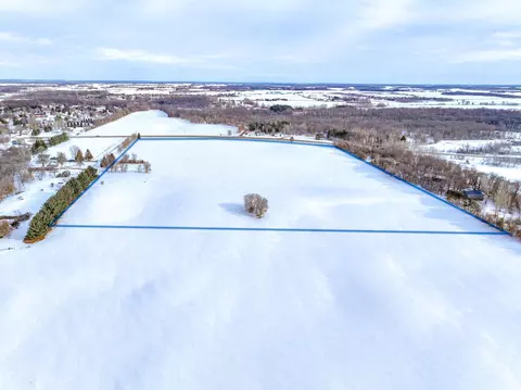 Nnn Gg, Richmond Twp, WI 54017