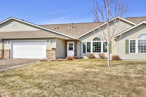 122 Oxford Path, Mankato, MN 56001