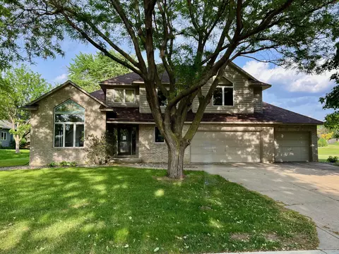 701 Primrose Ct, Northfield, MN 55057
