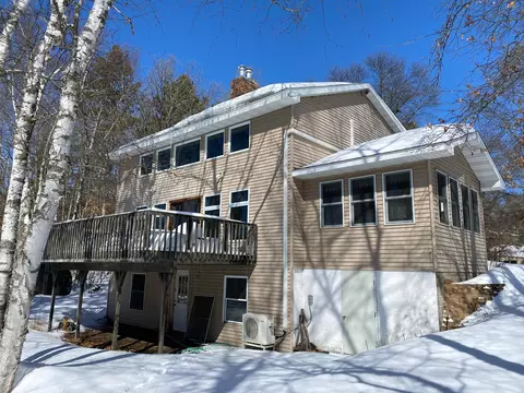 5118 Deerwood Ln NE, Bemidji, MN 56601