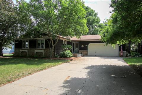 721 S Gilman Ave, Litchfield, MN 55355