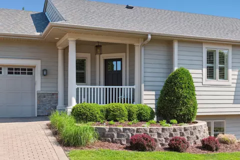 17412 Sanctuary Dr, Wayzata, MN 55391