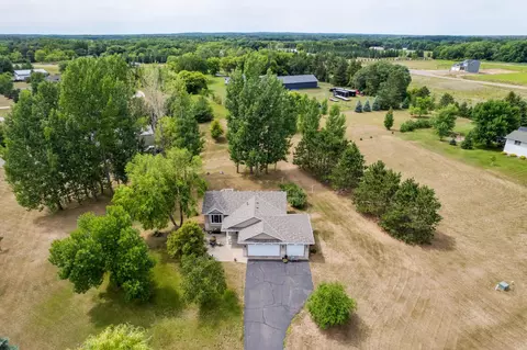 22030 Yucca St NW, Oak Grove, MN 55303