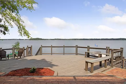 135 Wildwood Ave, White Bear Lake, MN 55110