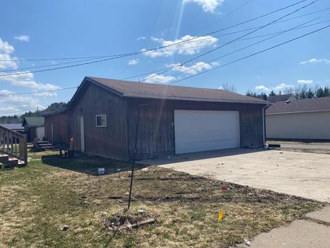 314 N 3rd St E, Aurora, MN 55705 photo 3
