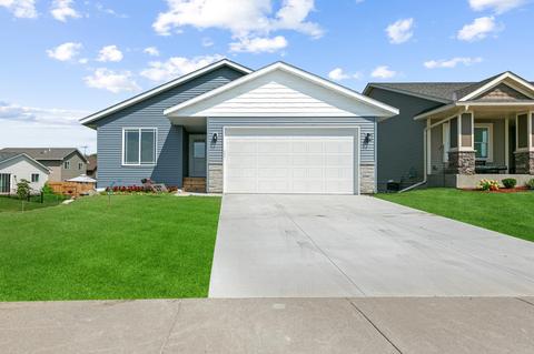 1701 11th St NE, Buffalo, MN 55313