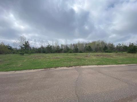 710 Aspen Ct, Sandstone, MN 55072
