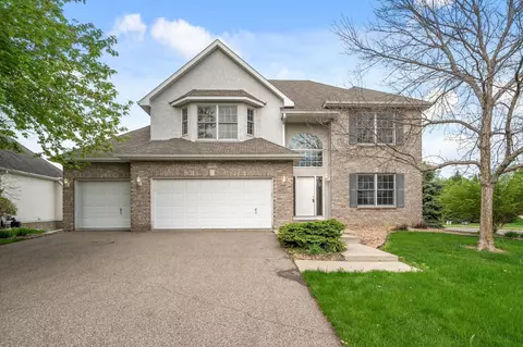 13925 Clover Ln, Rosemount, MN 55068