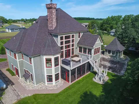 12133 Maple Springs Dr SE, Alexandria, MN 56308