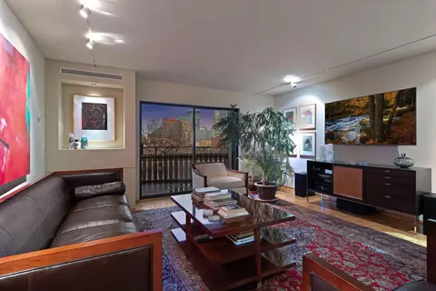 400 Groveland Ave #612, Minneapolis, MN 55403