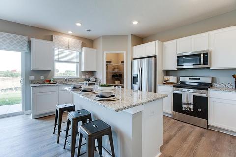 1096 Shoreview Dr, Jordan, MN 55352