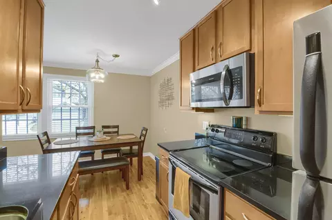 2706 Humboldt Ave S #201, Minneapolis, MN 55408
