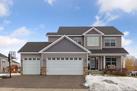 805 Cormorant Ct, Waconia, MN 55387