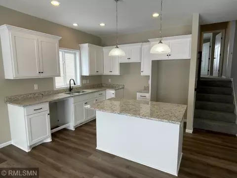 1031 45th Ave NE, Saint Cloud, MN 56304 photo 6
