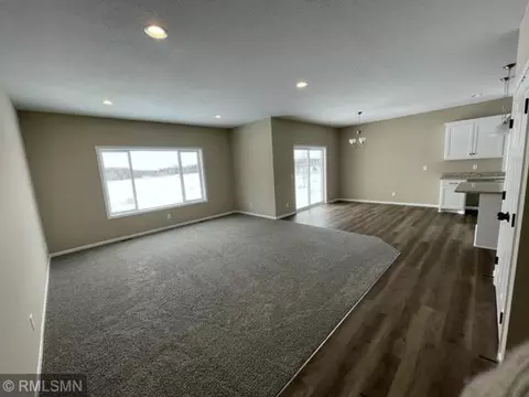 1031 45th Ave NE, Saint Cloud, MN 56304 photo 10