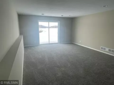 1031 45th Ave NE, Saint Cloud, MN 56304 photo 12