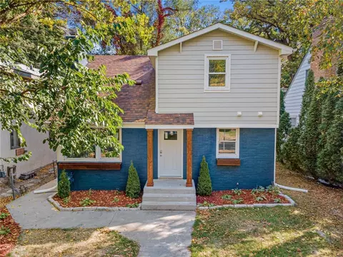 4117 Chowen Ave S, Minneapolis, MN 55410