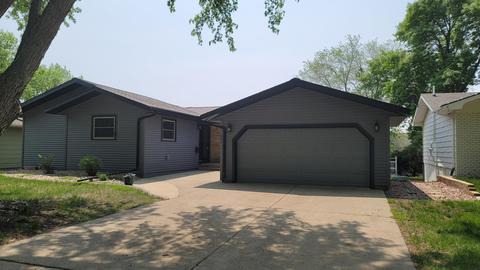 603 Elaine Ave, Marshall, MN 56258