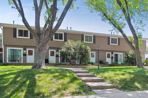 2323 Hampshire Ave S, Saint Louis Park, MN 55426