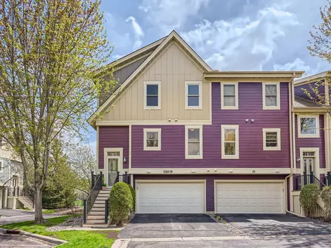 10736 Falling Water Ln #A, Woodbury, MN 55129