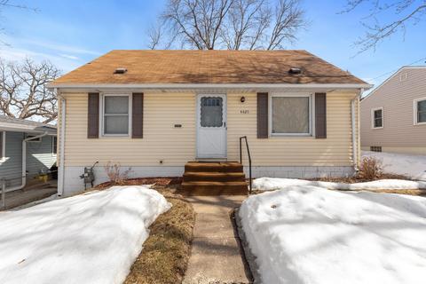 4425 3rd St NE, Columbia Heights, MN 55421