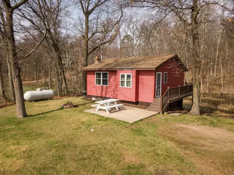 34621 Aztec Rd, Motley, MN 56466