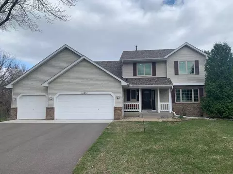 14091 Hidden View Rd NE, Prior Lake, MN 55372