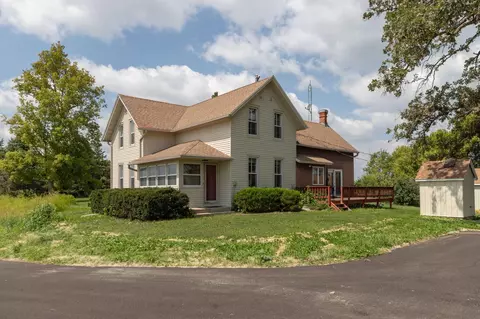 6039 34th St NW, Byron, MN 55920